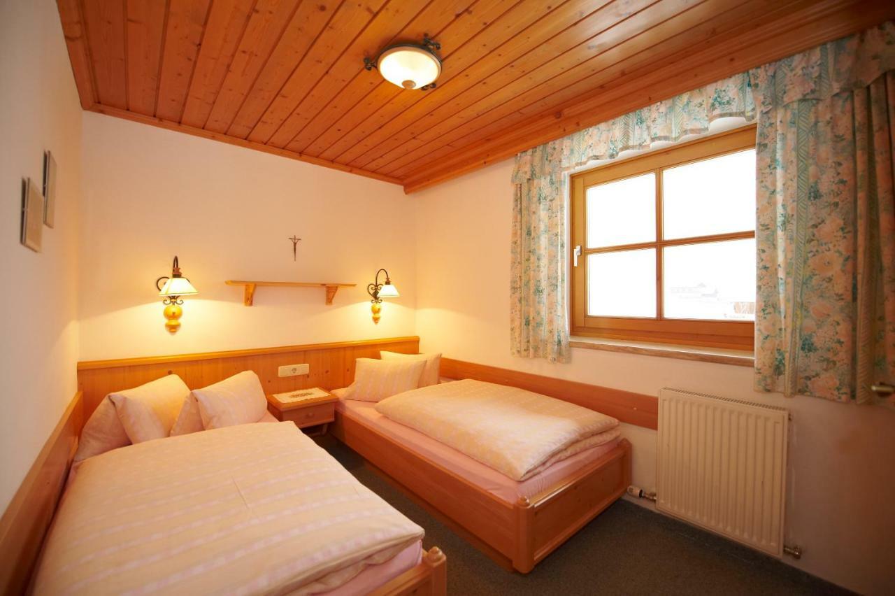 Pension Hedegghof Grossarl Buitenkant foto